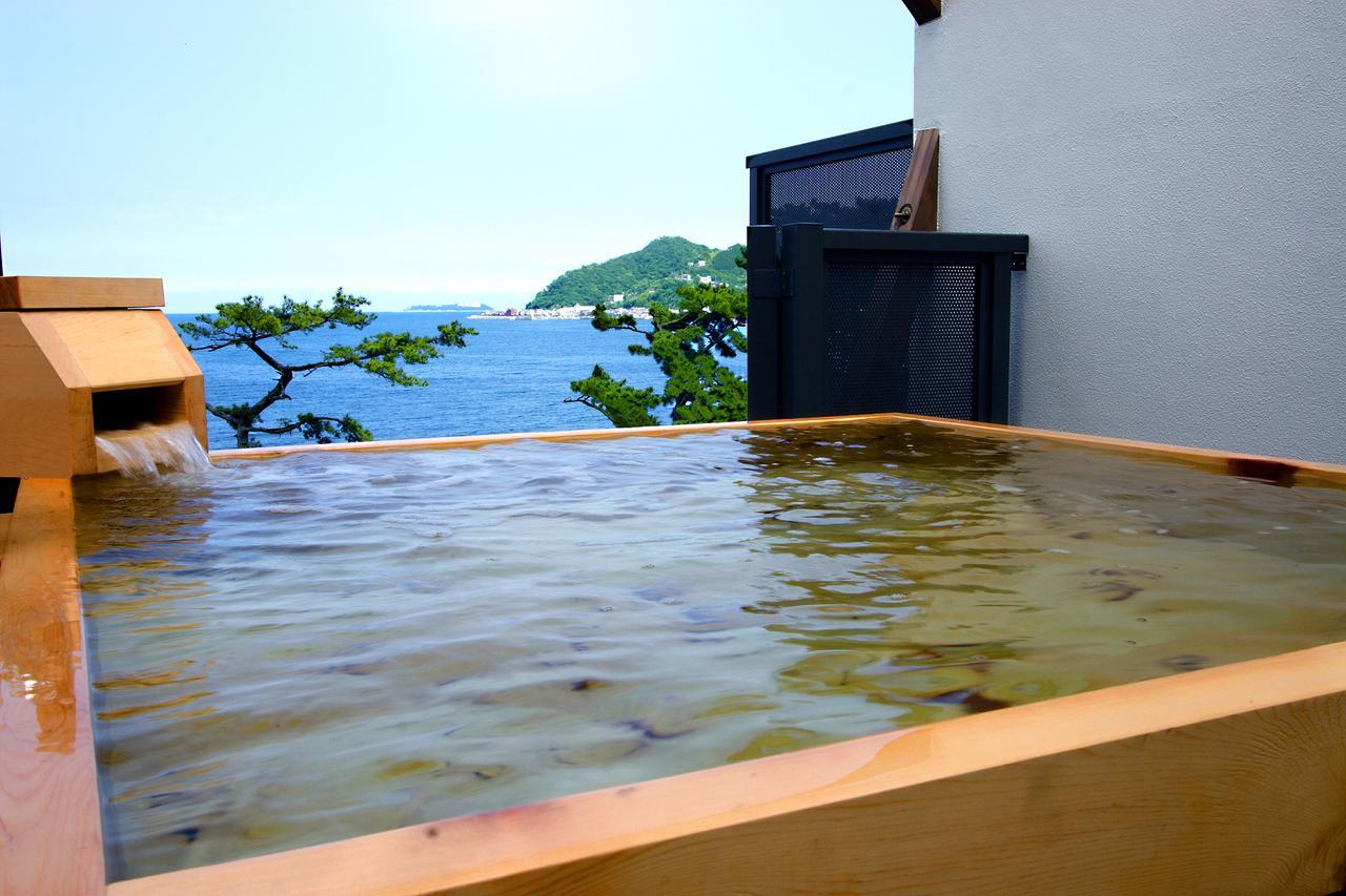 New Tomiyoshi Hotel Atami  Buitenkant foto