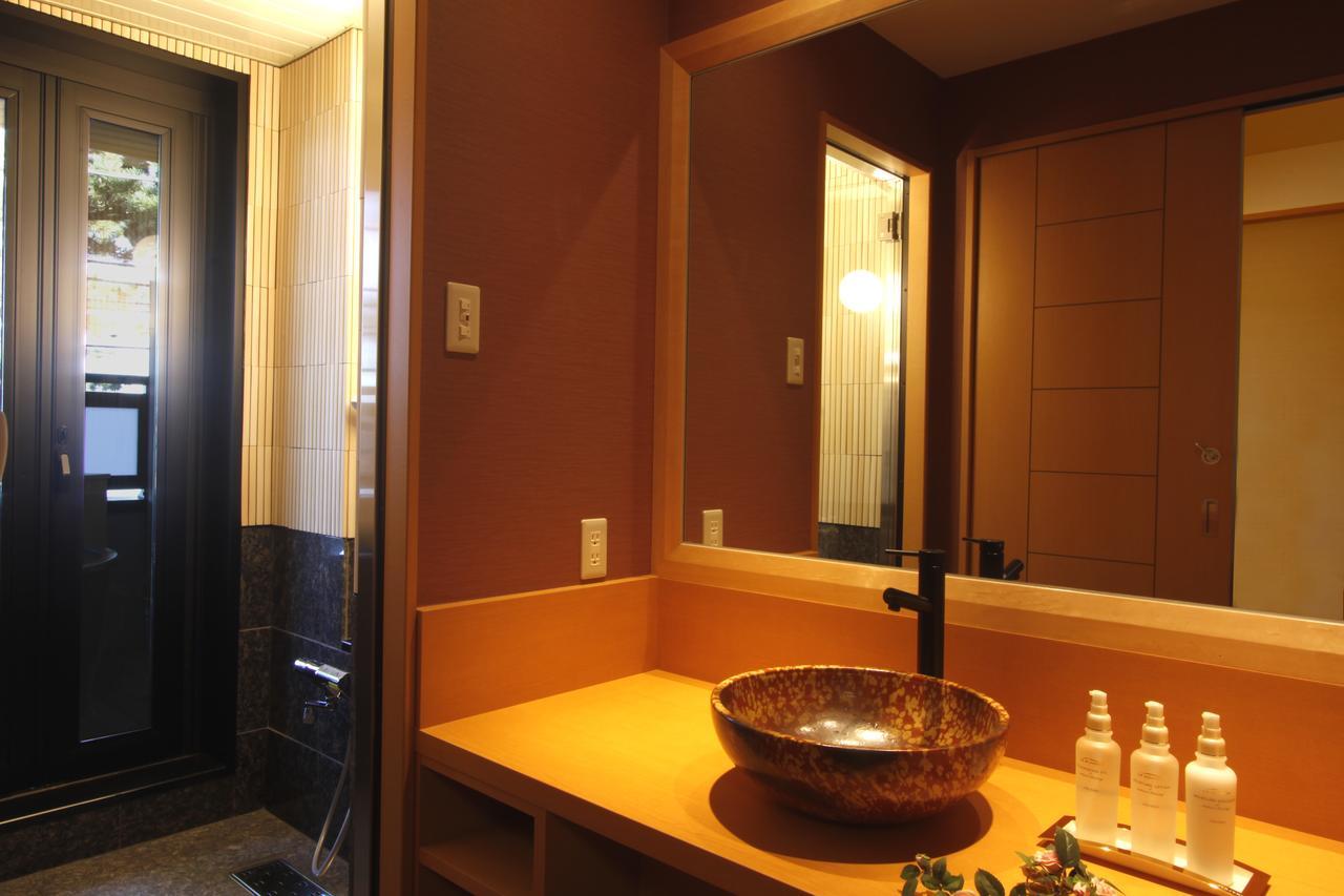 New Tomiyoshi Hotel Atami  Buitenkant foto